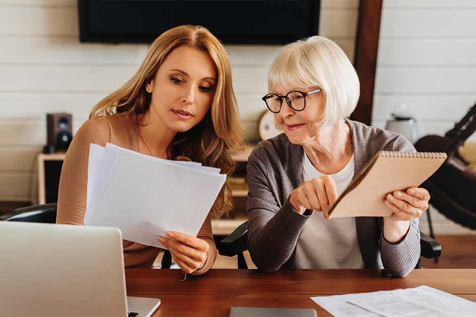 How to Talk to Aging Parents About Finances | A Place for Mom
